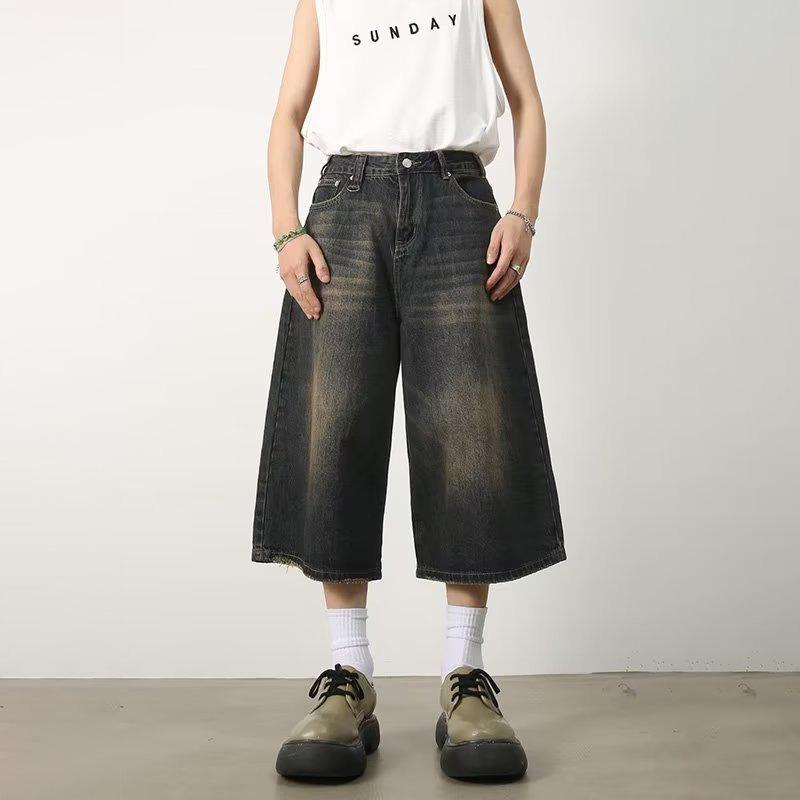 Pants - メンズ デニム ショーツ 直筒 七分丈 中腰 ミディアムウェイト 綿 素材 微弾性 直筒裾 切り替え ディテール 水洗加工 復古 做旧 風合い 黒灰 ヴィンテージブルー ネイビー カラー 春秋 シーズン 普段使い カジュアル スタイル 軽量 伸縮性 吸湿