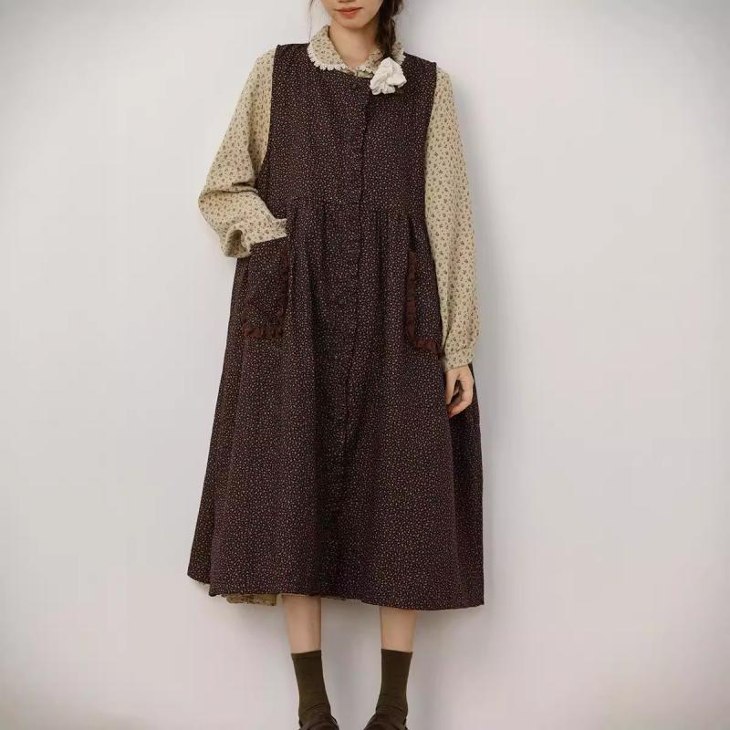 ・カテゴリ: マ甲/背心・スタイル: 甜美風・主な素材: 綿80-90%・ネックライン: 圆領・柄: 碎花・カラー展開: 黒色、咖啡色、青色・サイズ展開: 均码・版型: 寛鬆型