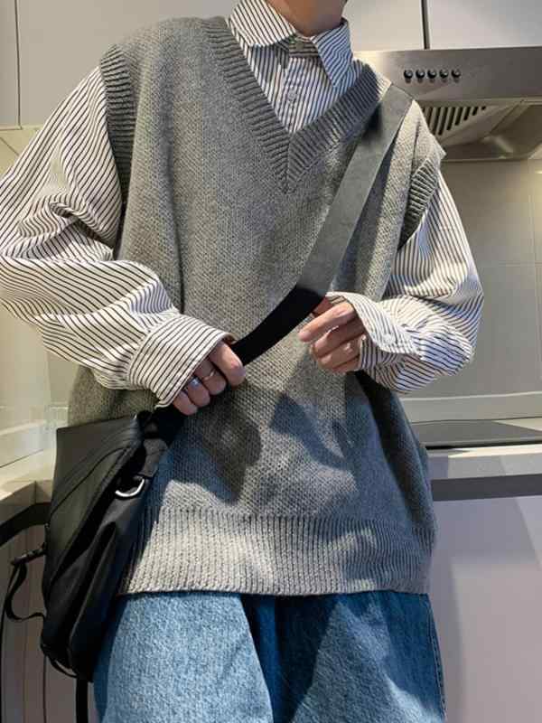 メンズ ニット インナー トップス 秋冬 ウール ベージュ グレー ゆったり シルエット 長袖 Vネック ライトウェイト 吸湿速乾 ロゴなし ..