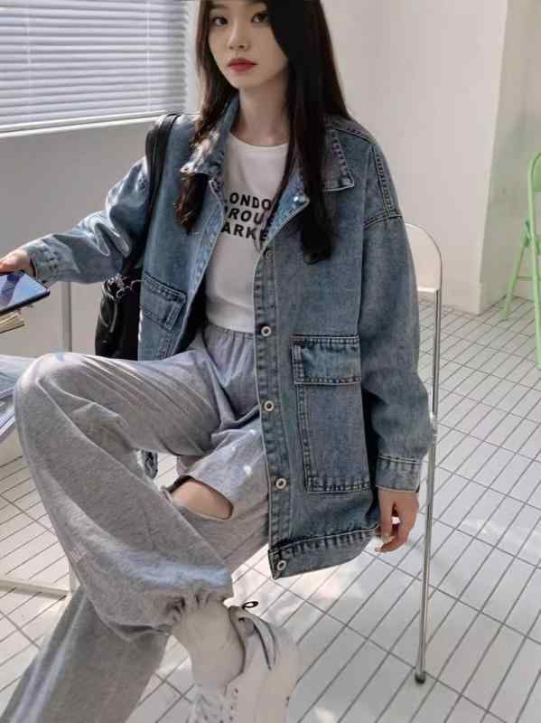 デニムジャケット 女性用 春夏 長袖 POLO領 ゆったりシルエット デザイン性 作業着風 トップス 牛仔布 洗い加工 ブラック ブルー 中性スタイル 日韓カジュアル 気質エレガント 軽量 通勤 普段使い 伸縮性 通年対応