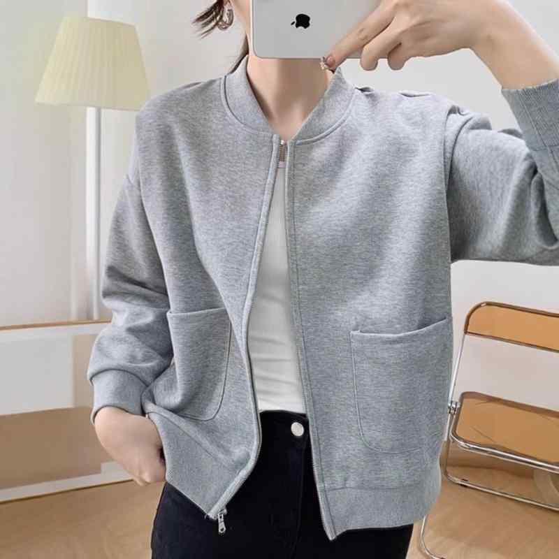 ・スタイル: 開衫・版型: ワイド・組み合わせ: 単品・袖丈: 長袖・袖型: 標準・ネックライン: ポロ・厚さ: 中厚・ドア襟: ジッパー・カテゴリ: スウェット/フリース・カラー展開: 杏色、グレー、ブラック・サイズ展開: M、L、XL、2XL