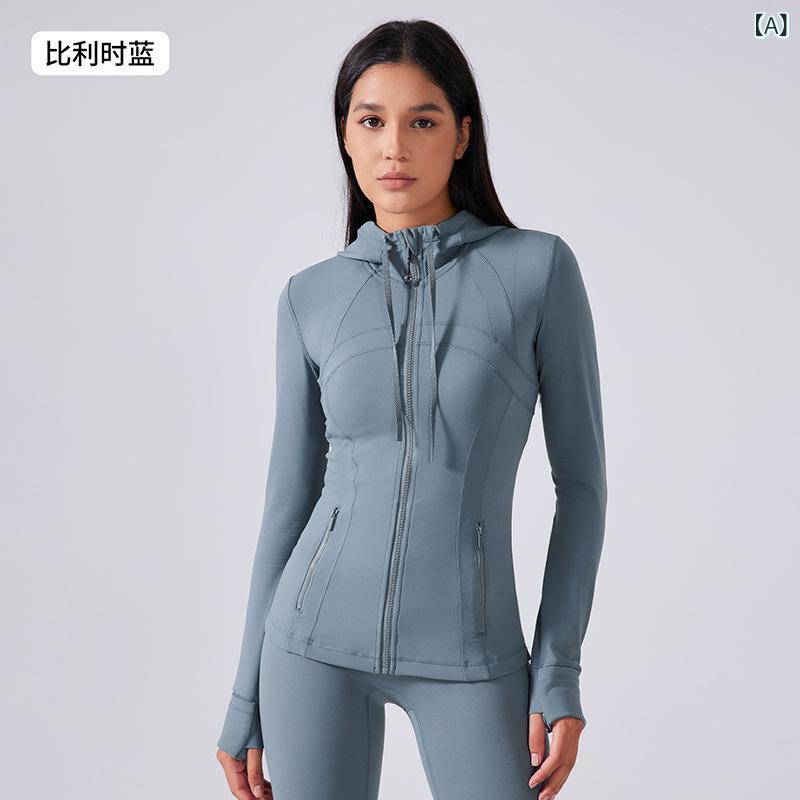 ・カテゴリ: 外套・機能: 透気・適用性別: 女性・柄: 単色・主な素材: ナイロン79%、スパンデックス21%・袖丈: 長袖・着用方法: 開襟・着丈: ヒップ丈・版型: タイト・カラー展開: ベルギーブルー、ダークローズ、セージグリーン、グラファイトグレー、ボーン、ブラック・サイズ展開: 4(42.5-50kg)、6(50-55kg)、8(55-60kg)、10(60-67.5kg)、12(67.5-75kg)・適用シーン: ランニング、フィットネス機器、ボディメイク、スポーツファッション・適用対象: 若年女性