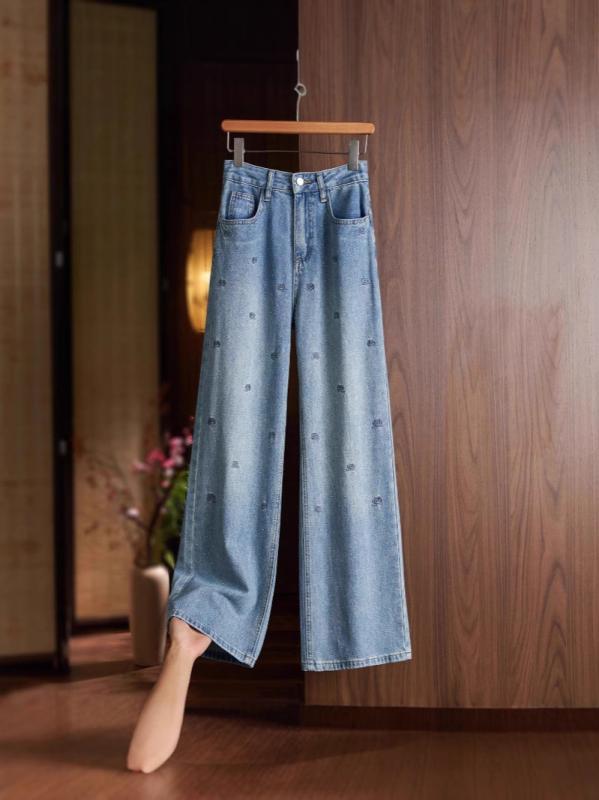 乐天商城 - デニムパンツ 女性用 春夏 高腰 刺繍 ブルー 綿素材 微弾性 切り替え 直筒 ワイドレッグ 韓国風 ゆったりシルエット 軽量 通勤 普段使い ファッション スタイリッシュ スリム効果 吸湿速乾 伸縮性 ビッグシルエット ハイウエスト デイリーウェア