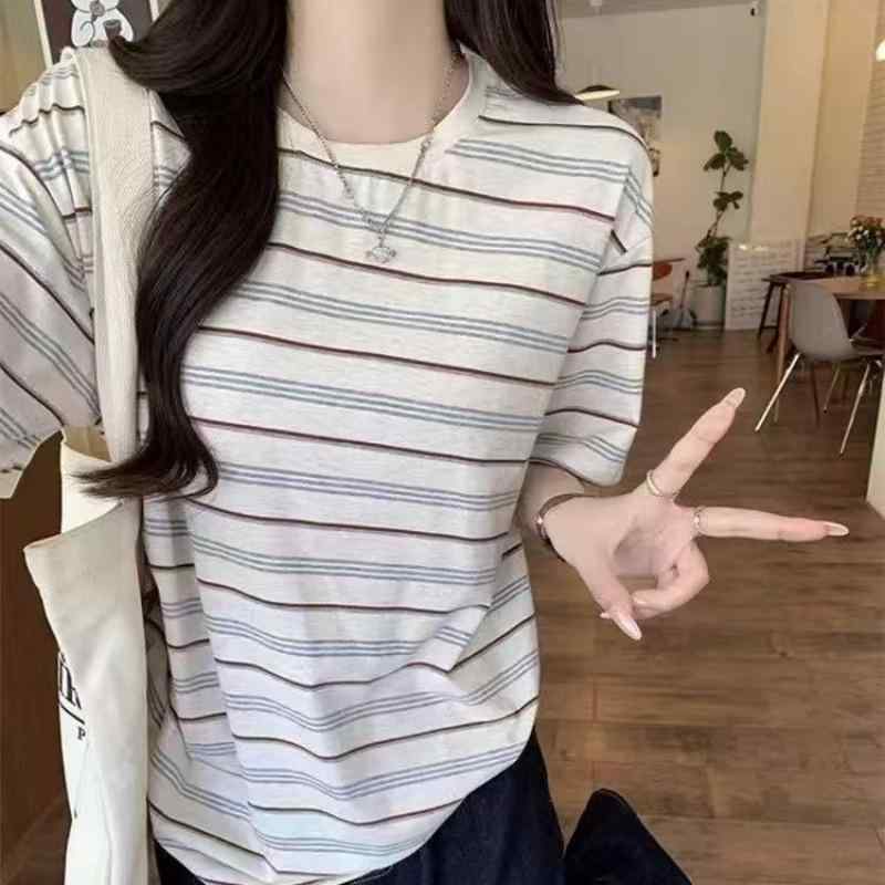 乐天商城 - Tシャツ 女性用 夏 短袖 丸首 ストライプ コントラストカラー ゆったり デザイン ニット ポリエステル スパンデックス 混紡 吸湿速乾 軽量 通気性 快適 日常使い 日韓カジュアル トップス