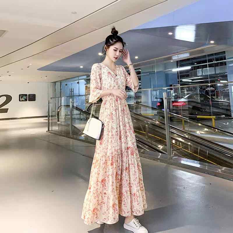 ワンピース レディース 春夏 シフォン ロング丈 ウエストゴム フレア 花柄 きれいめ おしゃれ・素材: ポリエステル、ポリウレタン・柄: 碎花、プリント、3D立体柄・スタイル: 大擺款、エレガント・スカート丈: ロング・スカート型: Aライン・襟: Vネック・袖: フリル袖・袖丈: 五分袖・ウエスト: ハイウエスト・サイズ展開: M, L, XL, XXL・シルエット: ハイウエスト型・適用シーン: 旅行、ビジネス、レジャー、ダンス、ビーチ、キャンプ、宴会、ショッピング、日常、デート、パーティー、舞台、アウトドア、結婚式、自宅、仕事、面接、ストリートスナップ、通勤・適用体型: ユニバーサル、スリム