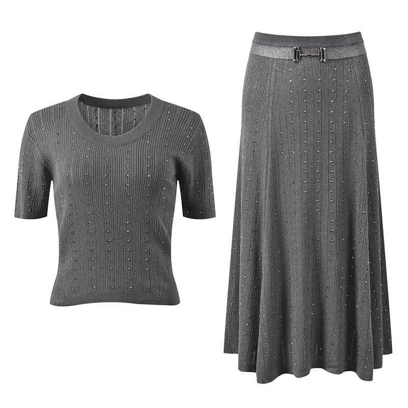 Work Clothes （Office） - レディース トップス スカート セットアップ フレンチスタイル 修身 薄手 半袖 シャツ 半身スカート 長丈スカート ラウンドネック シングルボタン 弾力性 ニット 刺繍風 ラインストーン 装飾 気質 通勤 スタイル レイヨン 混紡 ナイロン 混紡 白