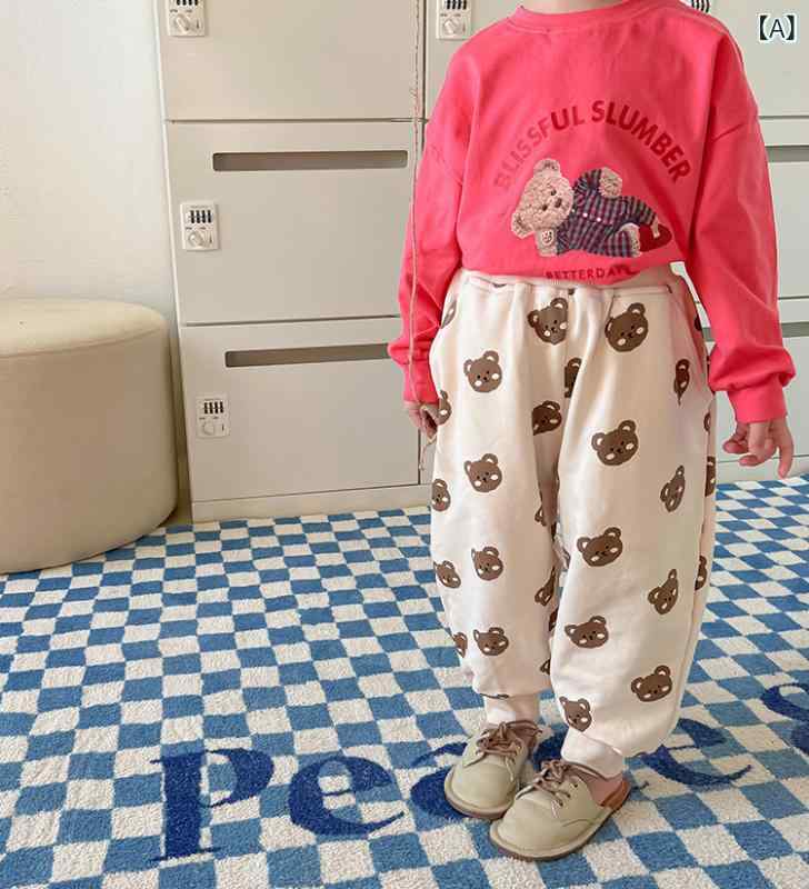 キッズ スウェットパンツ 男の子 女の子 コットン 素材 柔らかい 長ズボン ミドルウエスト ゴムウエスト ユニセックス 子供服 秋冬 春秋 季節 動物プリント クマ柄 カード 柄 カートゥーン かわいい トレンド スタイル 日常 遊び着 3-8歳 80