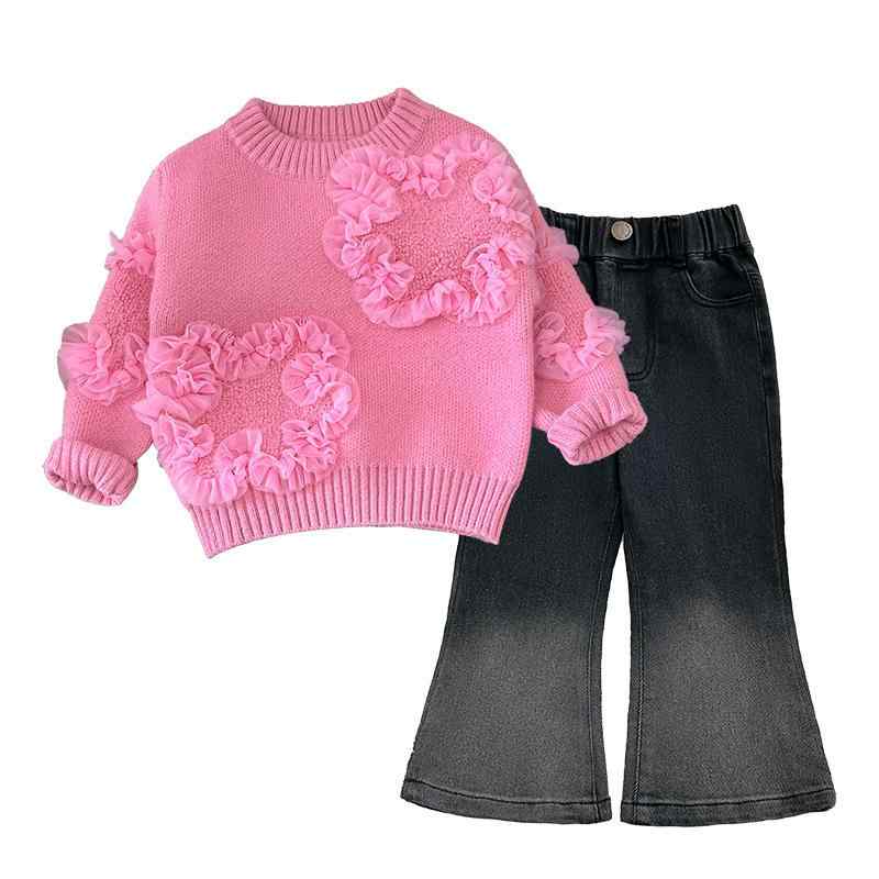 ・対象: 女児・カテゴリ: 子供服セット・スタイル: 韓国風・セット内容: 2点セット・主な素材: ポリエステル80%・袖丈: 長袖・フード: なし・パンツ丈: クロップド・生地加工: 柔らかい・厚み: 薄手・エレメント: かわいい、トレンド・首元: プルオーバー・カラー展開: ピンクフラワーレースセーターセット・サイズ展開: 120cm,130cm,140cm