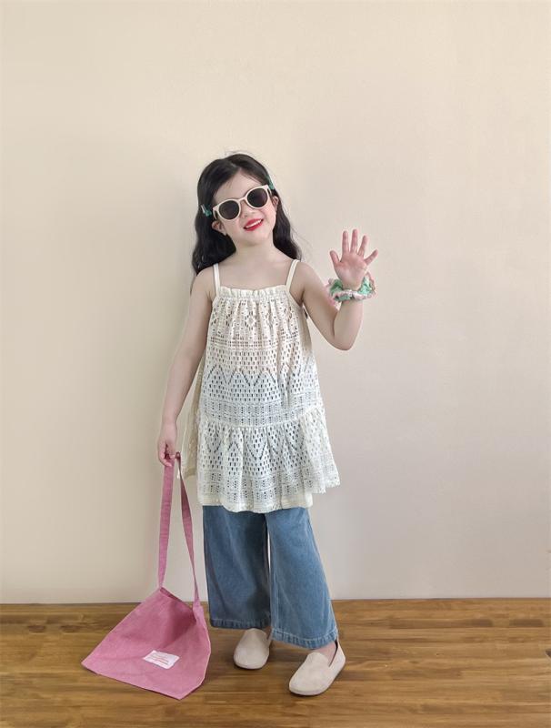 女の子 ワンピース スカート 吊り帯 長袖なし クロシェ レース 透け感 レイヤード 夏服 セット ストレートパンツ ロング丈 浅色 デニム 牛仔布 綿混紡 90% コットン 素材 子供服 3-8歳 100-140cm 身長対応 韓国風 スタイル 休暇