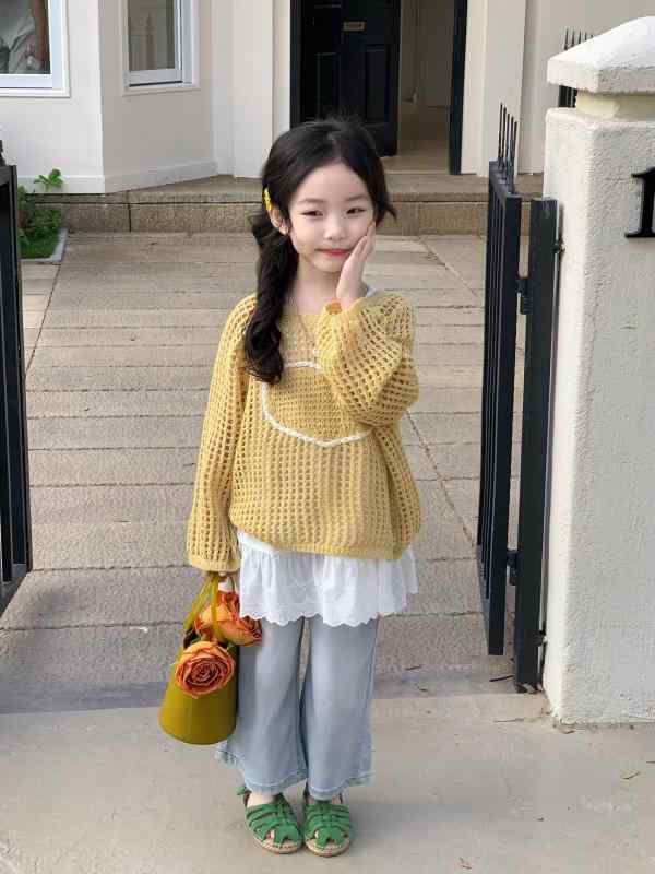 ・スタイル: 韓国風・主な素材: 綿90%・対象年齢: 中小童(3~8歳)・対象身長: 100cm~140cm・フード: なし・袖丈: 長袖・柄: 無地・素材加工: 柔軟加工・要素: レース,可愛い,透け感・カラー展開: 白色花辺吊帯上衣,黄色透け罩衫