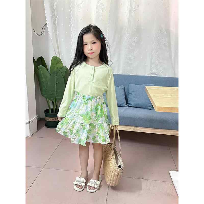 ・カテゴリ: 親子装・スタイル: 休闲・柄: 花朵・厚み: 普通・主な素材: 聚酯纤维（涤纶）31%・カラー展開: 绿色・サイズ展開: S,M,L・対象身長: 90,100,110,120,130,140cm・対象年齢: 3~8歳