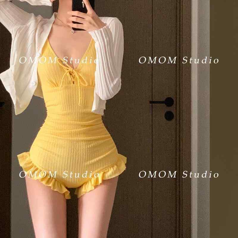 Rash Guards - レディース 連体水着 少女 フリル 韓国風 開衫 2点セット 防晒 黄色 純色 加厚 セクシー タイト 背中開き 高伸縮 耐久 無袖 胸パッド ポリエステル ナイロン裏地