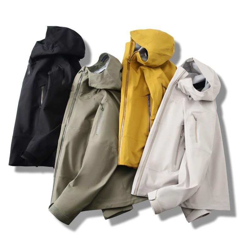 Jumper, Blouson - メンズ ジャケット 春季 防水 ポリエステル 混紡 薄手 長袖 ゆったり デザイン ジップアップ 丸底 サイドポケット 多ポケット 黒 ベージュ イエロー 緑 春 秋 外出 キャンプ 軽量 速乾 通勤 普段使い