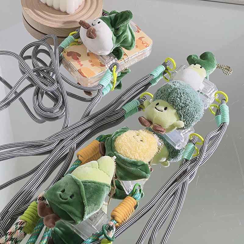 スマホ ストラップ 野菜 フィギュア 背面クリップ 斜めがけ ロングコード ニット 学生 外出用 女の子 かわいい プラスチック ナイロン 編み込み アクセサリー 日常使い ファッション アイテム