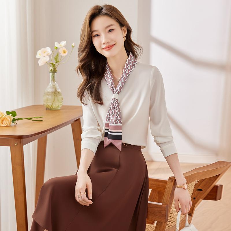 "Vネック シフォン 長袖シャツ ブラウス レディース 通勤 オフィス きれいめ細やか 上質 上品 きれいめ 女性らしい エレガント 大人 女性用 きれいめ 上質 きれいめ 大人 きれいめ 上質 きれいめ 大人 きれいめ 上質 きれいめ 大人 きれいめ