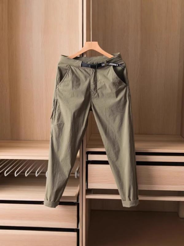 カジュアルパンツ メンズ 薄手 カーゴパンツ 直筒 ストレートパンツ 伸縮性あり 春夏用 通気性あり 撥水加工 洗濯機可 メンズパンツ メンズズボン