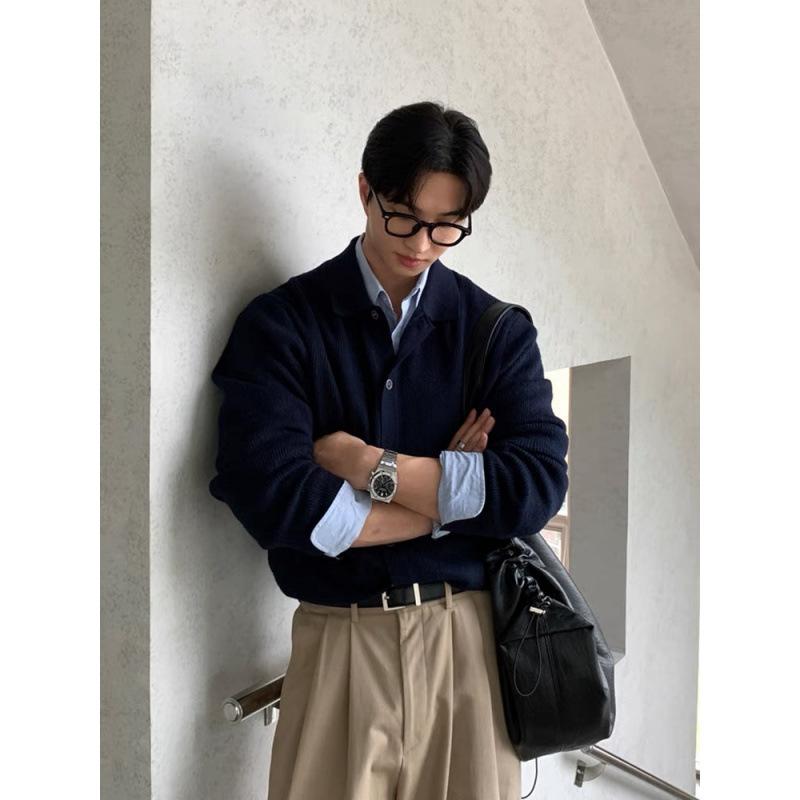 メンズ ニット カーディガン 秋物 長袖 襟付き カジュアル ゆったり 普段使い おしゃれ ファッション トレンド ファッション 上着 トップス 無地 シンプル 紳士 男性用 柔らかい 快適 暖かい 防寒