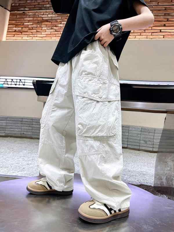 子供服 カジュアルパンツ 男の子 夏用 接触冷感 伸縮性 通気性 快適 軽量 普段使い アウトドア ズボン 120cm 130cm 140cm 150cm 160cm 170cm