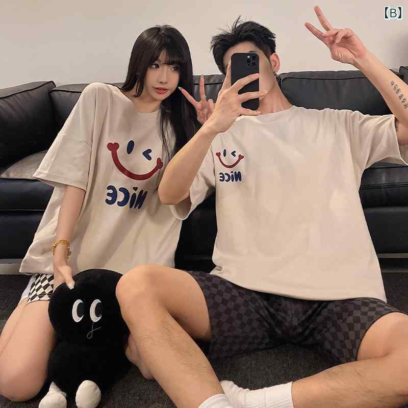 フォークBRの夏の カップルの パジャマの 女性の 半袖の半 ズボンの スーツの 大きい サイズの 綿の 男性の 女性の 漫画の カップルの スーツの 部屋の 服｜アングル2