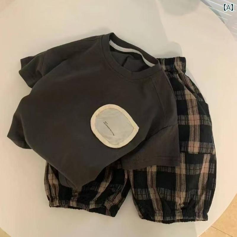 2025 夏の 新型 韓国 系 ファッション 男児 半袖 セット 中小 童 子供 服 t シャツ ズボン 2 点 セット ins