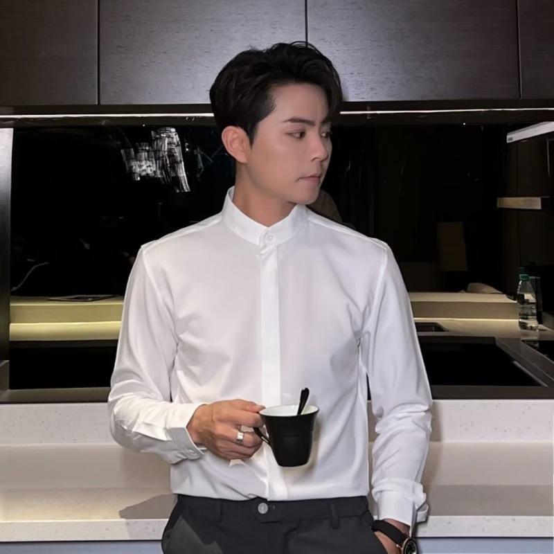 メンズ シャツ 長袖シャツ 黒白 秋服 秋物 軽量 紳士服 紳士用 男性服 男性物 男性用 紳士用シャツ 男性物シャツ 高級感 純色 シンプル カジュアル きれいめ おしゃれ かっこいい 流行 トレンド 定番 ベーシック 定番 長そでシャツ