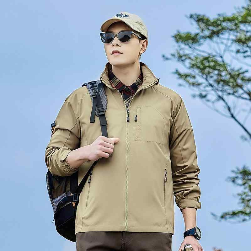 ジャケット メンズ マウンテンパーカー アウター カジュアル ミリタリー アウトドア 登山服 速乾 軽量 薄手 春秋・機能: 防水・カテゴリ: 衝鋒衣・スタイル: 簡潔・シルエット: 合体型・フード: 有り・厚さ: 薄手・柄: 無地・誤差範囲: 1-2cm・素材: 化繊混紡・主素材: ナイロン100%・着用シーン: カジュアル・着こなし: アウター・袖丈: 長袖・カラー展開: 軍緑, カーキ, ロイヤルブルー, ブラック, グレー・サイズ展開: M, L, XL, XXL, 3XL, 4XL, 5XL, 6XL・対象年齢層: 大人・性別: 男性