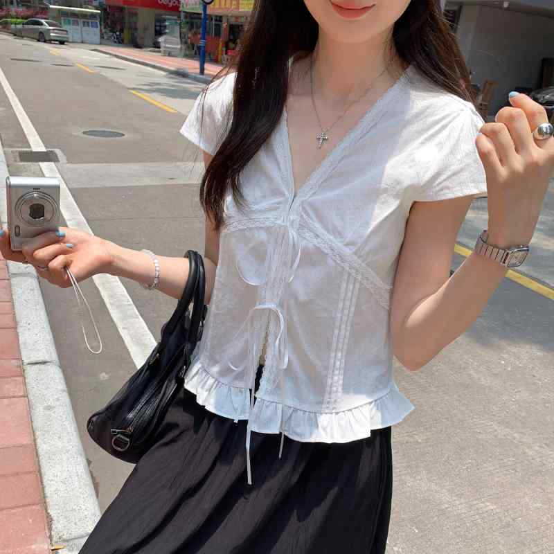 シャツ ブラウス レディース 女性 夏 半袖 白 レース フリル コットン 綿 薄手 涼しい 無地 Vネック トップス 通勤 …