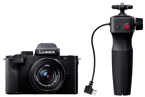 Rakuten - パナソニック(Panasonic) 小型・軽量ミラーレス一眼カメラ ルミックス 標準ズームレンズキット トライポッドグリップ付属 ブラック DC