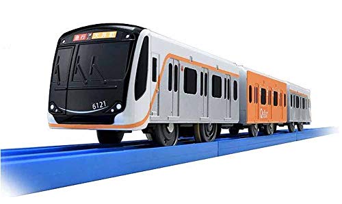 オレンジ/-/-・パッケージ個数:1・事業者販売品（オリジナルプラレール)・専用レール別売・単3乾電池1本使用（別売り） 対象年齢3歳から 対象性別 :男女共用・先頭車両・中間車両・後尾車両の3両1パッケージ【6020系 Q SEATの概要】 2018年大井町線で登場した車両のオリジナルプラレールです。 有料座席指定サービスを備えた専用車両を連結した電車です。 通常運用時には窓を背に椅子を配置したロングシート、有料座席指定サービス時には進行方向と垂直に配置したクロスシートへと転換して運用されます。 レールと電池は別売です。 本商品は事業者販売品（オリジナルプラレール)です。