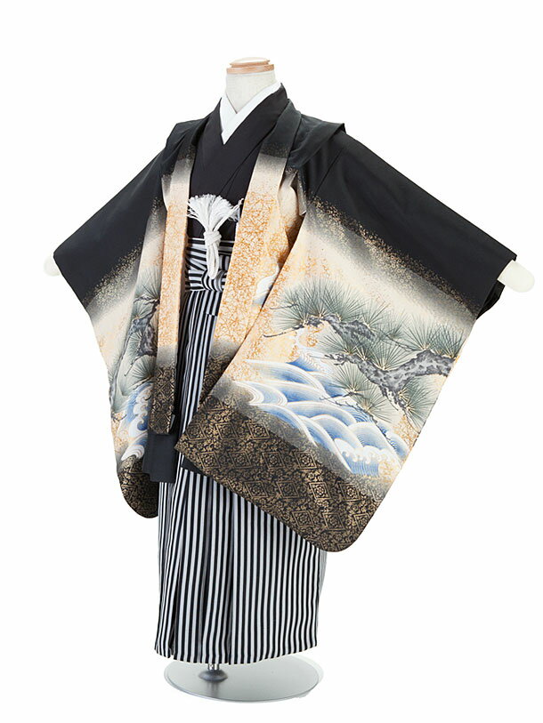 お買い物前にお読みください。 当商品はレンタル商品です。 レンタル期間は3泊4日となります。 ご利用日の2日前までにお手元に届くようヤマト宅急便またはゆうパックにて発送。ご返却はご利用日の翌日までに、お届けした着払い伝票にてご発送ください。 レンタル状況によりレンタル不可となる場合がございます。ご注文が成立されても、時間差でご注文が重複する場合がございますので、当店よりの「ご注文商品確保」のメールが届くまでは正式にレンタル確定とはなりませんので、ご注意ください。 PC版でのみレンタル状況、ご利用規約がご確認いただけます。 詳しくは「ご利用ガイド」にてご確認ください。七五三 レンタル・5歳男児　フルセット【往復送料無料】 黒・鷹 商品画像のお色は、お使いのモニターによって多少異なって見える場合がございます。ご了承くださいませ。 商品仕様 【七五三 レンタル】5歳男児セット・ 黒 ・鷹 ■素材:合成繊維 ■羽織丈：61cm&nbsp;&nbsp;肩裄：49cm&nbsp;&nbsp;袖丈：56cm ■身長：110cm-120cm ■レンタル期間は3泊4日です。基本的にご利用日の2日前にお届けします。 【セット内容】 羽織り・着物・袖なし襦袢・袴（角帯付き）・羽織紐またはチェーン・扇子・懐剣・お守り・草履・足袋・サスペンダー レンタル衣装ご予約状況カレンダー ○・・・レンタル可能&nbsp;&nbsp;&nbsp;&nbsp;&nbsp;&nbsp; ×・・・レンタル不可 【ご予約状況は下記のご希望サイズをクリックしてご確認ください。】 5歳男児【0AOT514】 ※当店のレンタル商品は、年間を通しレンタル対応していることから、「レンタル不可」の場合でもご注文できるシステムとなっております。当店からの「商品確保」のメールが届くまでは正式にレンタル確約ではございませんので、ご注意ください。 こちらの商品は「北陸配送センター」より発送いたします