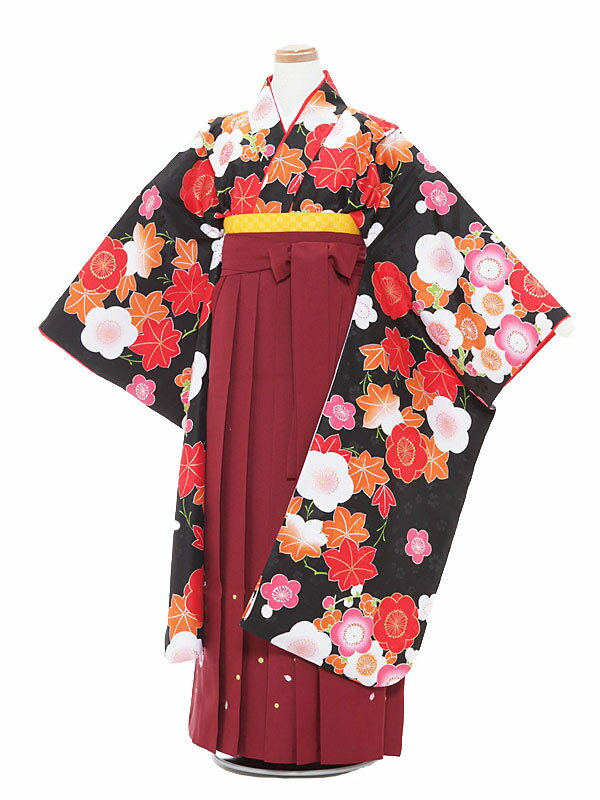 お買い物前にお読みください。 当商品はレンタル商品です。 レンタル期間は3泊4日となります。 ご利用日の2日前までにお手元に届くようヤマト宅急便またはゆうパックにて発送。ご返却はご利用日の翌日までに、お届けした着払い伝票にてご発送ください。 レンタル状況によりレンタル不可となる場合がございます。ご注文が成立されても、時間差でご注文が重複する場合がございますので、当店よりの「ご注文商品確保」のメールが届くまでは正式にレンタル確定とはなりませんので、ご注意ください。 PC版でのみレンタル状況、ご利用規約がご確認いただけます。 詳しくは「ご利用ガイド」にてご確認ください。ジュニア着物レンタル・12歳前後女児 卒業式袴セット【往復送料無料】 黒紅葉柄×エンジ袴セット/身長：143cm-148cm 商品画像のお色は、お使いのモニターによって多少異なって見える場合がございます。ご了承くださいませ。 商品仕様 【ジュニア着物レンタル】女児袴セット 黒紅葉柄×エンジ袴セット ■素材:化繊 ■羽織丈：肩裄：64cm、袖丈：87cm、袴丈：83cm ■身長：143cm-148cm ■レンタル期間は3泊4日です。基本的にご利用日の2日前にお届けします。 【セット内容】 着物・袴・長襦袢・半幅帯・草履・足袋・腰紐4本・和装ベルト・帯板・伊達〆2本・えり芯 ※小物はこちらでコーディネイトさせていただきます。 肌襦袢は付属いたしませんので、キャミソールなどの袖のない肌着をご用意ください。 レンタル衣装ご予約状況カレンダー 【ご予約状況は下記のカレンダーをご確認ください。】 ○：レンタル可能&nbsp;&nbsp;&nbsp;&nbsp;&nbsp;&nbsp; ×：レンタル不可 0AR1310 ※当店のレンタル商品は、年間を通しレンタル対応していることから、「レンタル不可」の場合でもご注文できるシステムとなっております。当店からの「商品確保」のメールが届くまでは正式にレンタル確約ではございませんので、ご注意ください。 こちらの商品は「北陸配送センター」より発送いたします。