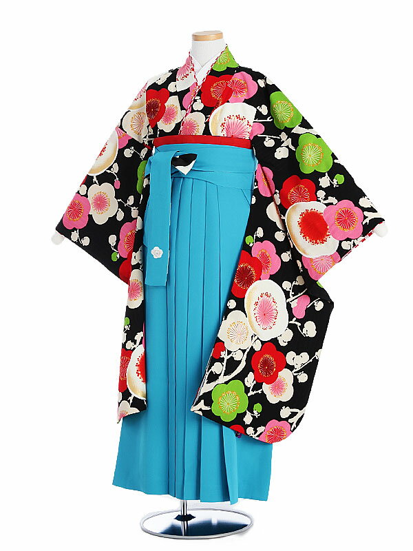 お買い物前にお読みください。 当商品はレンタル商品です。 レンタル期間は3泊4日となります。 ご利用日の2日前までにお手元に届くようヤマト宅急便またはゆうパックにて発送。ご返却はご利用日の翌日までに、お届けした着払い伝票にてご発送ください。 レンタル状況によりレンタル不可となる場合がございます。ご注文が成立されても、時間差でご注文が重複する場合がございますので、当店よりの「ご注文商品確保」のメールが届くまでは正式にレンタル確定とはなりませんので、ご注意ください。 PC版でのみレンタル状況、ご利用規約がご確認いただけます。 詳しくは「ご利用ガイド」にてご確認ください。ジュニア着物レンタル・12歳前後女児 卒業式袴セット【往復送料無料】 「紅一点」 黒地椿柄×青袴セット/身長：148cm〜153cm 商品画像のお色は、お使いのモニターによって多少異なって見える場合がございます。ご了承くださいませ。 商品仕様 【ジュニア着物レンタル】女児袴セット 「紅一点」 黒地椿柄×青袴セット ■素材:化繊 ■肩裄：66cm　袖丈：86cm　袴丈：87cm ■身長：148cm-153cm ■レンタル期間は3泊4日です。基本的にご利用日の2日前にお届けします。 【セット内容】 着物・袴・長襦袢・半幅帯・草履・足袋・腰紐4本・和装ベルト・帯板・伊達〆2本・えり芯 ※小物はこちらでコーディネイトさせていただきます。 肌襦袢は付属いたしませんので、キャミソールなどの袖のない肌着をご用意ください。 レンタル衣装ご予約状況カレンダー 【ご予約状況は下記のカレンダーをご確認ください。】 ○：レンタル可能&nbsp;&nbsp;&nbsp;&nbsp;&nbsp;&nbsp; ×：レンタル不可 0AR1337 ※当店のレンタル商品は、年間を通しレンタル対応していることから、「レンタル不可」の場合でもご注文できるシステムとなっております。当店からの「商品確保」のメールが届くまでは正式にレンタル確約ではございませんので、ご注意ください。 こちらの商品は「北陸配送センター」より発送いたします。