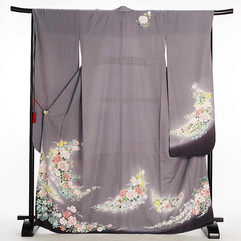 マタニティ子供喪服レンタルH&Hの【レンタル】[成人式 振袖 レンタル] グレー色 花柄 古典柄 着物レンタル |成人式振袖レンタル |着物 レンタル|新品足袋プレゼント|振袖フルセット|成人式振袖|振袖 草履 バッグ セット 袋帯|二十歳の集い 女性 晴れ着 155cm 160cm 165cm 貸衣装 振り袖 振りそで 0136 tk｜アングル3