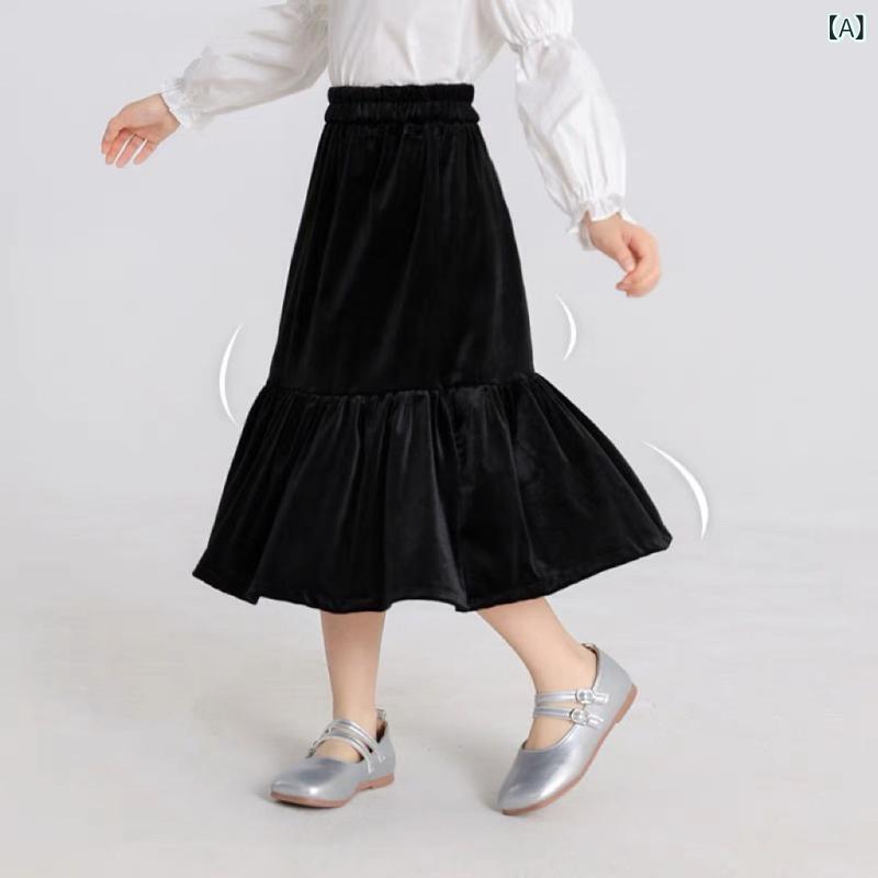 mandarinoのマーメイドスカート キッズ 女の子 ベロア 裏起毛 ロングスカート 子供服 レトロ 親子 お揃い ゆったり ミモレ丈 ボトムス 防寒 暖かい カジュアル ウエストゴム 無地 通園 通学 普段着 秋冬｜アングル2