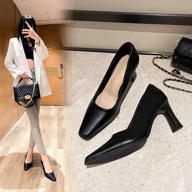 パンプス 痛くない 走れる 冠婚葬祭 黒 スクエアトゥ 太ヒール クッション 衝撃吸収 幅広 リクルート 就職活動 通勤 ビジネス 立ち仕事 営業 フォーマル 事務 プレーンパンプス 柔らかい ローヒール 仕事用 疲れにくい 婦人靴 脱げにくい 歩きやす