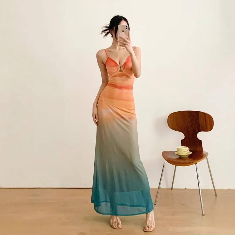 レディース ロングワンピース セクシー スリムフィット エレガント スタイリッシュ 透け感 カットアウト メタルアクセント フラワープリント チュール素材 レース ドレス