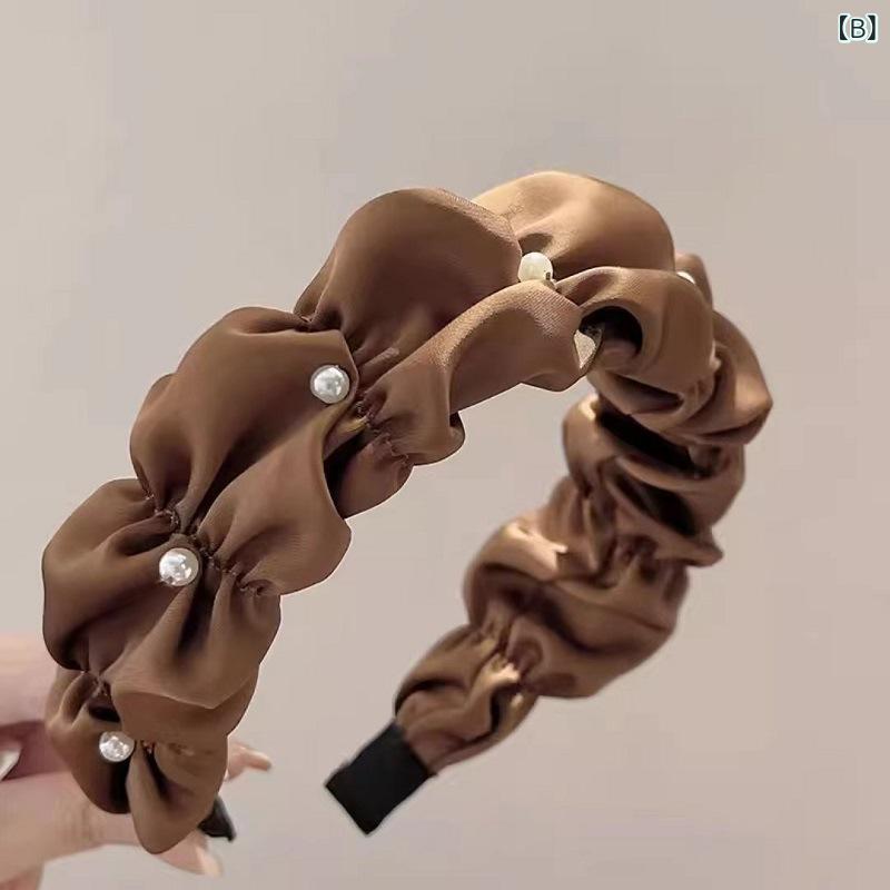 カチューシャ レディース パール付き ギャザー 布 ワイド幅 ビッグリボン ヘアアク...