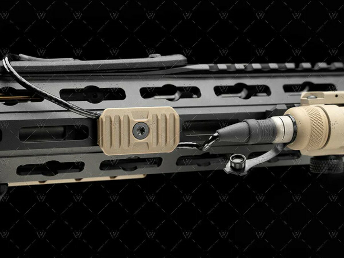 Strike Industries: 実物 レイルカバー Strike M-LOK Cable Management Covers Short BK/FDE　ストライ..