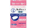 【重要】※必ずお読みください数量が少ない場合封筒での発送となります。他商品との同梱は不可となります。また、当店から発送後の商品の紛失・破損などのトラブルにつきましては一切の責任を負いかねます。発送後のご注文キャンセルにつきましては、理由の如何を問わずお断り致します。 お届けまで5日〜1週間ほどお時間を頂く場合がございます。 代引き決済には対応不可です。 ポスト投函となりますので日付け指定はできません。日付け指定を選択した場合は無効となりますので ご了承ください 予めご理解・ご了承の上、ご注文をお願い致します。※第1類医薬品販売の流れはこちら 商品の特徴 ※本剤の使用は，以前に医師から膣カンジダの診断・治療を受けたことのある人に限ります。 女性の5人に1人が経験したことがある腟カンジダは、皮膚や腸などに常在しているカンジダ菌が原因で起こる腟炎ですが、腟内に菌が存在するからといって、必ず発症するわけではありません。抗生物質を使用しているとき、糖尿病などで抵抗力が落ちているときなど、腟カンジダの発症の誘因になると言われていますが、このようなことがなくても発症することがあります。最近では、過度のストレスや疲労、生活習慣の乱れなどからくる体の抵抗力の低下も誘因のひとつではないかと言われています。 「メンソレータム フレディCC1」は、1回の使用で、腟カンジダの再発による症状を自分で治療できる腟カンジダの再発治療薬です。挿入後、腟内の水分でやわらかく崩れて腟内に留まり、腟錠のある所から効果が広がり、有効成分 イソコナゾール硝酸塩が腟内部をしっかり殺菌します（内服薬とは違い、溶けて体内に吸収されて効くものではありません）。 ※腟錠は腟内に留まって効果を発揮し、徐々に体外へ排泄されるため、白い小さな塊やペースト状のものが出てくることがあります。 使用上の注意 ■してはいけないこと （守らないと現在の症状が悪化したり、副作用が起こりやすくなる） 1．次の人は使用しないでください。 （1）以前に医師から、腟カンジダの診断・治療を受けたことがない人。 （2）腟カンジダの再発を繰り返している人。（2ヶ月以内に1回又は6ヶ月以内に2回以上） （短期間に繰り返し再発する場合は、糖尿病など他の疾患の可能性も考えられる） （3）腟カンジダの再発かどうかよくわからない人。（おりものが、おかゆ（カッテージチーズ）状や白く濁った酒かす状ではない、嫌なにおいがあるなどの場合、他の疾患の可能性が考えられる） （4）発熱又は悪寒がある人。 （5）吐き気又は嘔吐がある人。 （6）下腹部に痛みがある人。 （7）不規則な、又は異常な出血、血の混じったおりものがある人。 （8）腟又は外陰部に潰瘍、水膨れ又は痛みがある人。 （9）排尿痛がある人、又は排尿困難な人。 （10）次の診断を受けた人。　糖尿病 （11）本剤又は本剤の成分によりアレルギー症状を起こしたことがある人。 （12）妊婦又は妊娠していると思われる人。 （13）60歳以上の高齢者又は15歳未満の小児。 2．本剤を使用後6日間は、次のいずれの医薬品も外陰部に使用しないでください。 カンジダ治療薬以外の外皮用薬 効能・効果 膣カンジダの再発による，発疹を伴う外陰部のかゆみ（以前に医師から，膣カンジダの診断・治療を受けたことのある人に限る。）ただし，膣症状（おりもの，熱感等）を伴う場合は，必ず膣剤（膣に挿入する薬）を併用すること 用法・用量 本剤は、1回の使用で効果があります。 次の量を腟深部に挿入してください。 年齢・・・1回量 成人（15歳以上60歳未満）・・・1錠（できれば就寝前） 15歳未満及び60歳以上・・・使用しないこと ただし、3日間経過しても症状の改善がみられないか、6日間経過しても症状が消失しない場合は医師の診療を受けてください。 使い方 できれば夜、就寝前に使用してください。 1．準備をする 手指を石けんできれいに洗ってください。 錠剤をシートから取り出してください。 2．姿勢を整える 体の力を抜いてリラックスします。右図のように片ひざを立てる姿勢がおすすめです。 3．手指で腟錠を挿入する 錠剤を指先で、腟の一番深いところに挿入してください。 挿入後は、手を石けんできれいに洗ってください。 アプリケーター等は使用しないでください。アプリケーターの使用をご希望の方は「メンソレータムフレディCC1A」をご使用ください。 以上で、再発した腟カンジダに対する治療は終わりです しかし、使用後6日間は、カンジダ菌が腟内に残っているので、性交を避けるなど生活上の注意をまもりましょう。 3日後：症状が改善しない場合は、医師の診療をうけましょう 6日後：症状が消失しない場合は、医師の診療をうけましょう （1）本剤は1回の使用で十分な効果があるように設計されています。1回投与すると投与した薬剤が腟内に留まって徐々に効きますので、カンジダ用の腟錠或いは腟坐剤を追加使用しないでください。 （2）この薬は腟にのみ使用し、飲まないでください。 もし、誤って飲んでしまった場合は、すぐに医師の診療を受けてください。 （3）生理中は使用しないでください。使用後6日以内に生理になった場合は、治癒等の確認が必要であることから、医師の診療を受けてください。 （4）使用後6日以内に、腟錠が溶けずに、挿入したそのままの形や大きさで出てきたときには、自己判断で腟錠を追加挿入せず、医師又は薬剤師にご相談ください。 ※本剤は腟内に留まって効果を発揮し、徐々に体外に排泄されるため、白い小さなかたまりやペースト状のものが出てくることがあります。 用法関連注意 ○本剤は1回の使用で十分な効果があるように設計されています。1回投与すると投与した薬剤が腟内に留まって徐々に効きますので、カンジダ用の腟錠あるいは腟坐剤を追加使用しないでください。 ○この薬は腟にのみ使用し、飲まないでください。もし、誤って飲んでしまった場合は、すぐに医師の診療を受けてください。 ○生理中は使用しないでください。使用後6日以内に生理になった場合は、治癒等の確認が必要であることから、医師の診療を受けてください。 ○使用後6日以内に、腟錠が溶けずに、挿入したそのままの形や大きさで出てきたときには、自己判断で腟錠を追加挿入せず、医師又は薬剤師にご相談ください。 成分・分量 錠中 ※添加物として、乳糖水和物、セルロース、カルメロース、ステアリン酸Mgを含有する。 イソコナゾール硝酸塩 600mg 保管および取扱い上の注意 1）直射日光の当たらない涼しいところに保管してください。 （2）小児の手の届かないところに保管してください。 （3）他の容器に入れ替えないでください。（誤用の原因になったり品質が変わる） （4）使用期限を過ぎた製品は使用しないでください。 商品区分 第一類医薬品 文責者 田中克明　薬剤師 広告文責 株式会社 メディール 使用期限 使用期限まで100日以上の商品をお送りいたします お問い合わせ先 ロート製薬株式会社 お客さま安心サポートデスク 電話：フレディコール　06-6758-1422 受付時間：9：00-18：00（土，日，祝日を除く） 製造販売元 ロート製薬（株） 会社名：ロート製薬株式会社 住所：大阪市生野区巽西1-8-1 第一類医薬品とは:一般用医薬品としての使用経験が少ない等、安全上特に注意を要する成分を含むもの。 （例）H2ブロッカー含有医薬品、一部の毛髪用医薬品など「メンソレータム フレディCC1」は、1回の使用で、腟カンジダの再発による症状を自分で治療できる腟カンジダの再発治療薬です。【医薬品販売に関する記載事項】（必須記載事項）はこちら