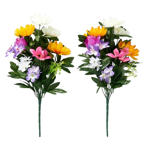 商品仕様 サイズ/(約)45*(約)22cm/1束あたり、内容/2束入り、材質/茎：ポリエチレン、葉：ポリエチレンテレフタレート、ワイヤー：スチール、原産国/中国製 造花のお供え花 お墓・仏壇用のお供え花2束組。造花だから水やり要らずで、お手入れ不要 枯れる心配もなく、美しい色合いを長期間保てます。ワイヤー入りでお好みの形にアレンジ可能です。 お手入れ不要でお墓・仏壇を美しく 枯れる心配がないので、長期不在する時やなかなかお墓に行けない時、暑い季節に。虫や花粉の心配もないので、お墓・仏壇を清潔に保てます。 バランスやボリュームを調節可能 深めの花立てにも対応しやすい高さ45cmタイプ。茎にワイヤーが入っているので、バランスやボリュームを調整して、美しく飾ることができます。 美しい色合いで枯れずに長持ち 上品な華やかさとほどよいボリュームがあり、季節を問わず飾っていただけるアレンジです。