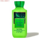 oX{fB[NX {fB[V [ CLLr[`RRibc ] 8 fl oz / 236 mL Bath & Body Works Waikiki Beach Coconut Body Lotion