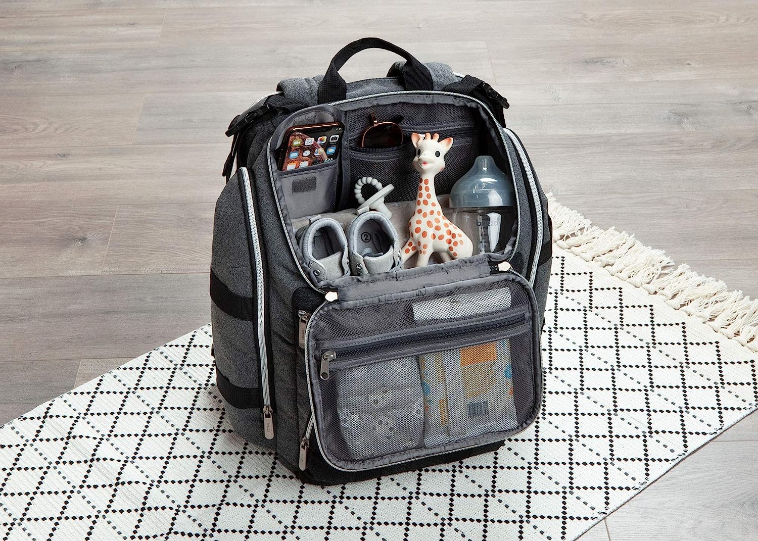 Baby Brezza �٥ӡ��֥쥶 �٥ӡ� �Хå��ѥå� ���졼 / Ultimate Baby Diaper Bag Backpack Grey