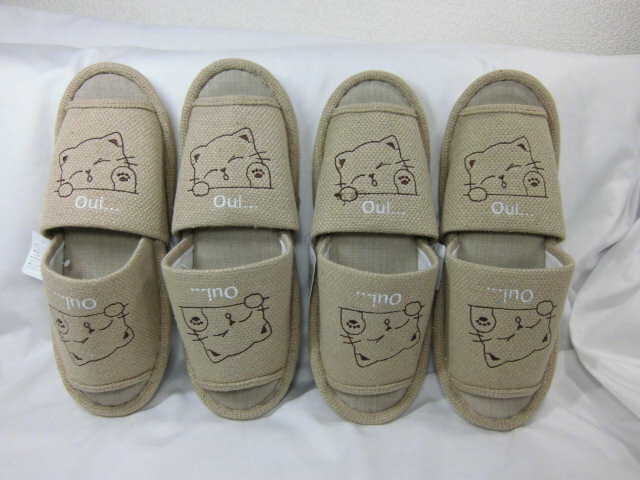 乐天商城 - スリッパ 4足セット ネコ柄 ベージュ BE 外縫い 夏用 おしゃれ かわいい 可愛い 前開き 猫 ねこ cat 来客用 自宅用 スリッパセット 裏面ビニール素材 沖縄不可