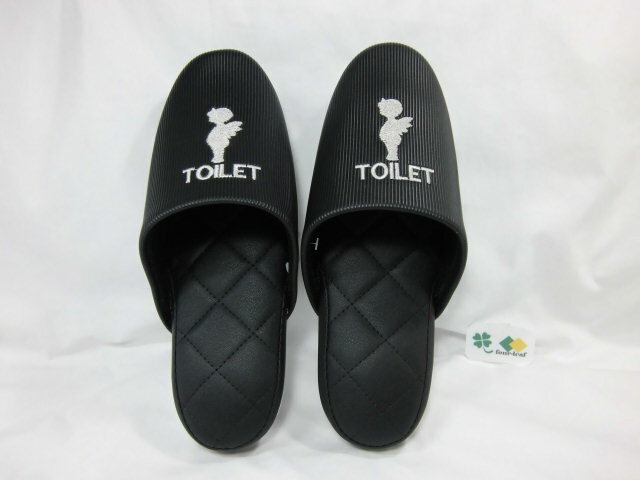 トイレ用　スリッパ 【 シルバー or ブラック 】エンゼル刺繍 TOILET （アウトレット品）（離島・沖縄不可） クリニック 診療所 旅館 家庭用 おしゃれ お洒落 オシャレ かわいい 可愛い トイレスリッパ 10-1-700-09 10-1-700-08