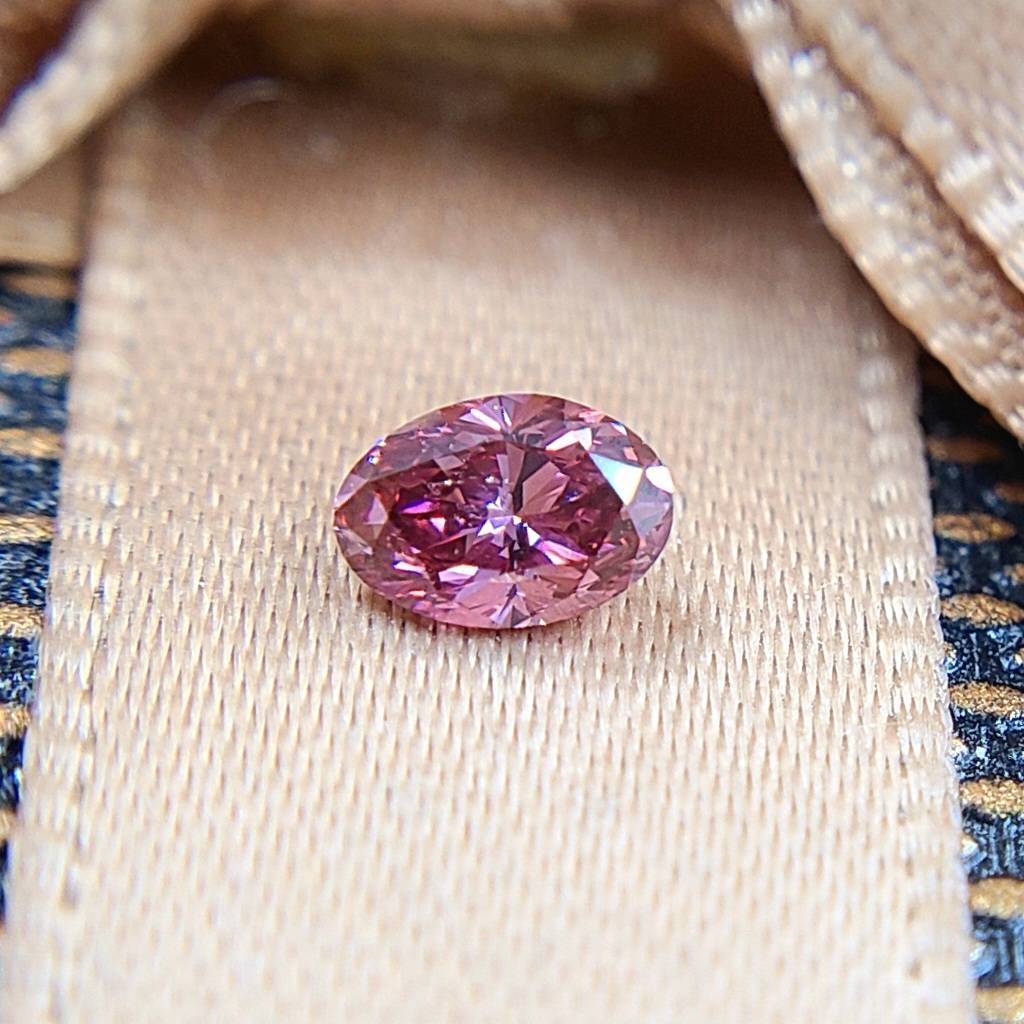 ��������и������ꡦ���������뻺�Ͼ����ա�1 P�ˡ�Ķ���� 0.275ct fancy purplish red ŷ�� ��åɥ�������� �롼�� �����Х� ���å� [����̵��]