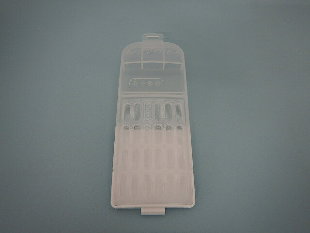 商品情報適用機種BW-G70H,BW-G70J,BW-G70K,BW-G70M,BW-KSX100F,BW-T807,BW-V70F,BW-V70FE8,BW-V70G,BW-V70GE9,BW-V80F,BW-V80FE8,BW-V80G,BW-V80GE9,BW-V90F,BW-V90FE8,BW-X100F,BW-X100FE8,BW-X100G,BW-X100GE9,BW-X90G,BW-X90GE9,NET-KV90F日立　 全自動洗濯機用 糸くずフィルター NET-KV90F-001　【ネコポス発送】 糸くずフィルター フィルタークミ（イトクズフィルター）1枚入りになります。 5