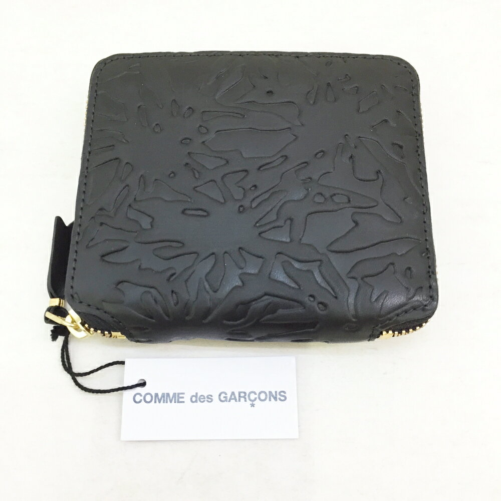 COMME des GARCONS(コムデギャルソン) 二つ折りラウンドジップ 財布 SA2100EF カラー：ブラック【中古】【138 財布】【鈴鹿 併売品】【138-220512-07OS】