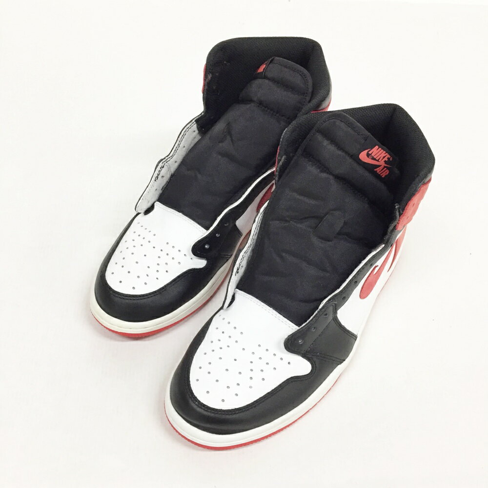 NIKE(ナイキ) AIR JORDAN 1 RETRO HIGH OG エアジョーダン1 レトロ ハイ オリジナル 555088-112 サイズ:10.5(28.5cm) カラー:ブラック・レッド・ホワイト【中古】【139 スニーカー】【鈴鹿 併売品】【139-241217-07OS】