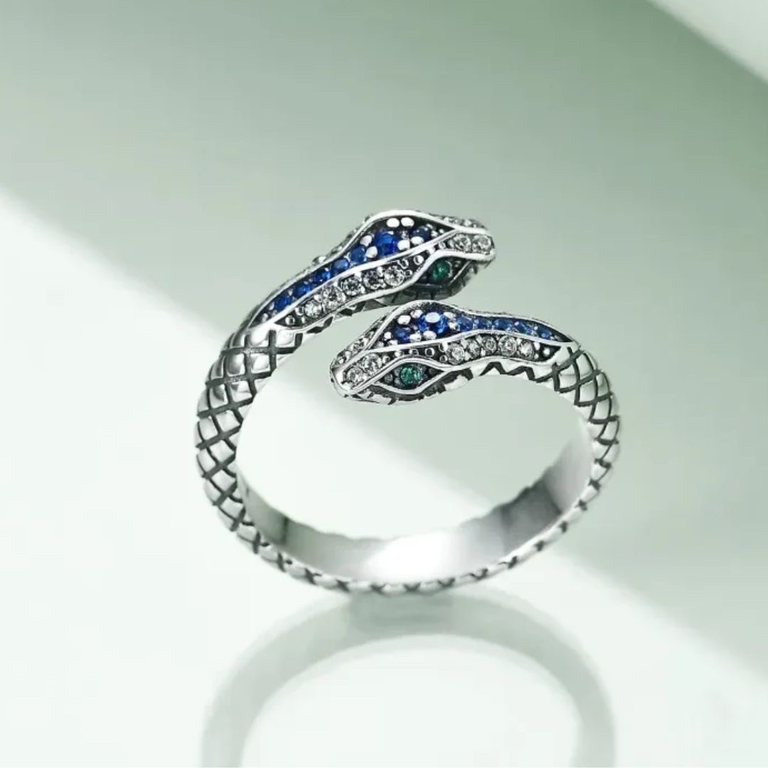 リング 二頭を持つヘビ ブルービーズ ガラスカット スネーク 蛇 snake 指輪 韓国ファッション送料無料 厄年 プレゼント 3