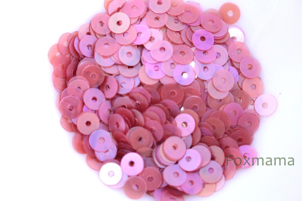 スパンコール 4mm 約650枚(約2g) 丸 マット 薄オーロラ 赤 (SCC04ARDGA00)